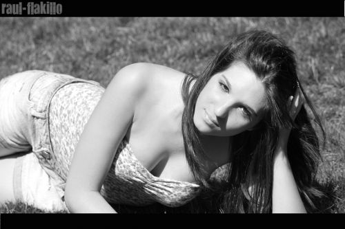 Fotografia de Raul Sanchez - Galeria Fotografica: Vanessa - Foto: 