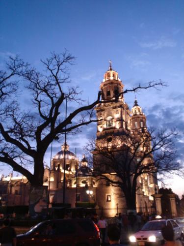 Fotografia de isan - Galeria Fotografica: Morelia Michoacan, Mexico - Foto: Catedral al Atardecer