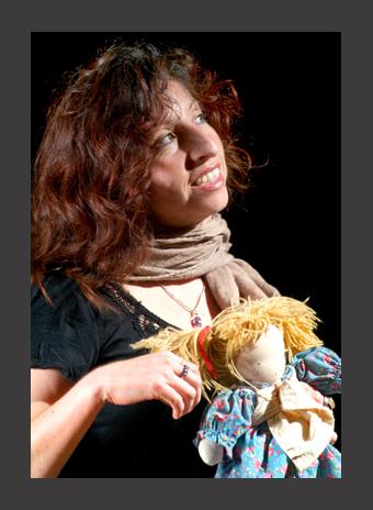 Fotografia de anonimo.cl ltda - Galeria Fotografica: 2A PARTE - Foto: VICKI... LA PEINA