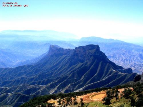 Fotografia de MOTOSIERRAGORDA - Galeria Fotografica: SIERRAGORDA QUERETARO - Foto: CUATROPALOS