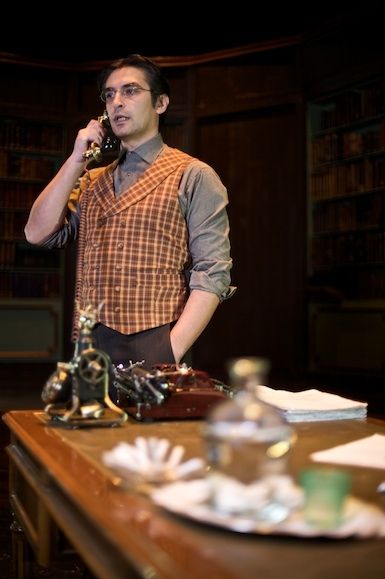 Fotografia de La General fotografos - Galeria Fotografica:  Cartas de amor a Stalin  - Foto: 