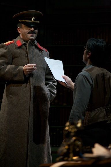 Fotografia de La General fotografos - Galeria Fotografica:  Cartas de amor a Stalin  - Foto: 