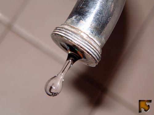 Fotografia de JAV. - Galeria Fotografica: Varios    B/N - Foto: La gota que colma el vaso