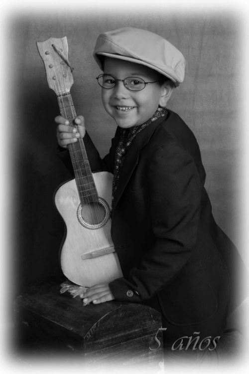 Fotografia de FOTO ESTUDIO PROFESIONAL DIGITAL  Y CREATIVO - Galeria Fotografica: fotografia infantil - Foto: 