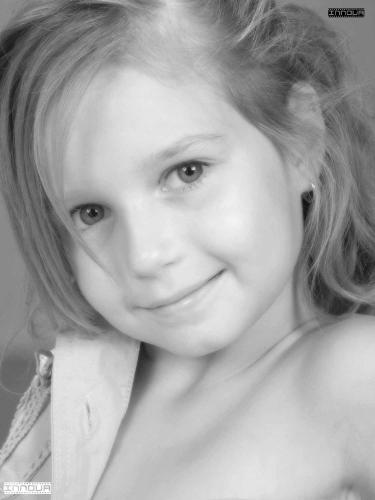 Fotografia de INNOVA ART AUDIOVISUAL - Galeria Fotografica: NIOS RETRATO-MODA-BOOK - Foto: 