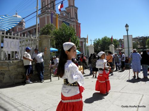 Fotografia de Guido Acua Bonilla - Galeria Fotografica: Nios de la Virgen del Rosario de Andacollo - Foto: 