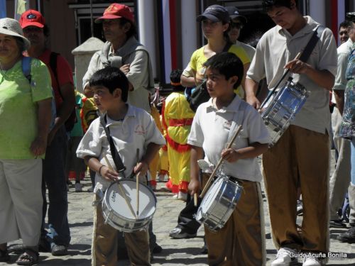 Fotografia de Guido Acua Bonilla - Galeria Fotografica: Nios de la Virgen del Rosario de Andacollo - Foto: 