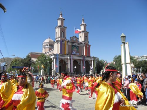 Fotografia de Guido Acua Bonilla - Galeria Fotografica: Nios de la Virgen del Rosario de Andacollo - Foto: 