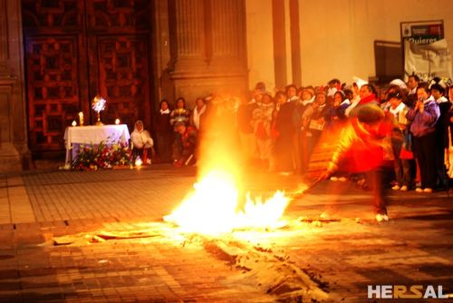 Fotografia de Luis - Galeria Fotografica: Noche Santa en el Centro - Foto: 