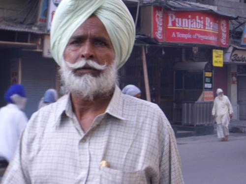 Fotos menos valoradas » Foto de Arnau Selga - Galería: Nord de la India - Fotografía: Sikh a Amritsar (P