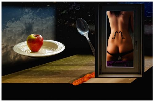 Fotografia de Abimagen64 - Galeria Fotografica: Una almohada surrealista - Foto: La manzana de Breton.