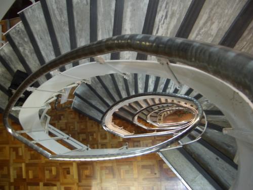 Fotos menos valoradas » Foto de Arnau Selga - Galería: Barcelona - Fotografía: Escala de cargol. 