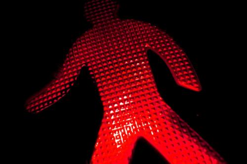 Fotografías mas votadas » Autor: Golosiny - Galería: Texturas de madrid - Fotografía: peaton rojo