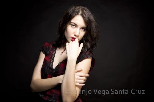 Fotografías menos votadas » Autor: CARGOLART FOTOGRAFIA - Galería: SESIN ESTUDIO CON MODELOS - Fotografía: 