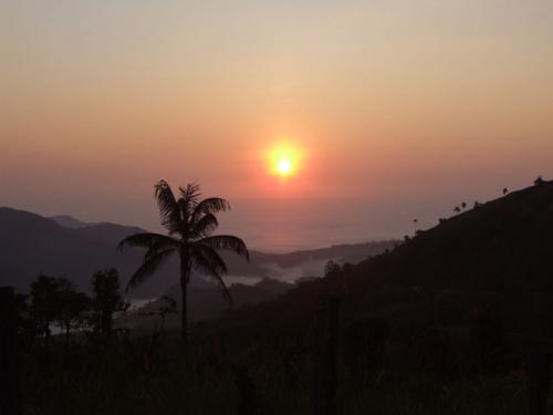 Fotos menos valoradas » Foto de Milena - Galería: Paisajes ecuatorianos - Fotografía: atardecer