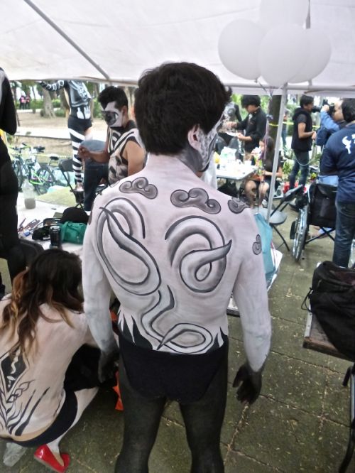 Fotografías menos votadas » Autor: Alejandro - Galería: Body paint Alex 1 - Fotografía: 