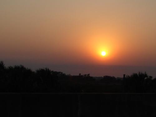 Fotos mas valoradas » Foto de ALFREDO VELASCO - Galería: observando el cielo - Fotografía: atardecer 1