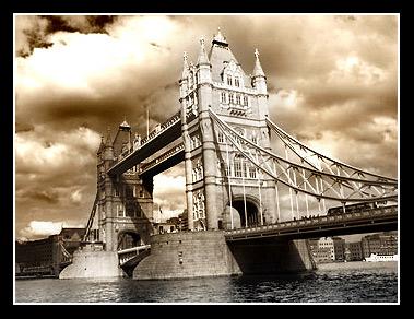 Fotografías mas votadas » Autor: Hugovl - Galería: Jugando con el blanco y negro - Fotografía: Tower bridge