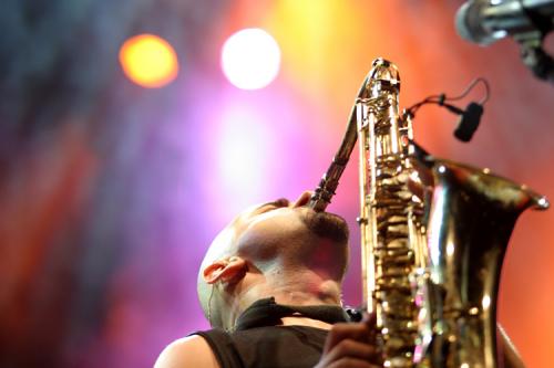 Fotografías mas votadas » Autor: Sin Nombre - Galería: Conciertos Forum 2004 - Fotografía: Chambao - Poble Es