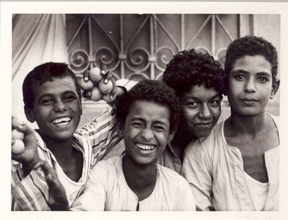 Fotografías menos votadas » Autor: romo - Galería: viaje a ninguna parte - Fotografía: nios y la lima