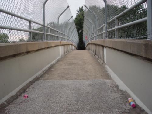 Fotos mas valoradas » Foto de JUAN - Galería: PENSANDO EN CINDY - Fotografía: PUENTE SOLITARIO