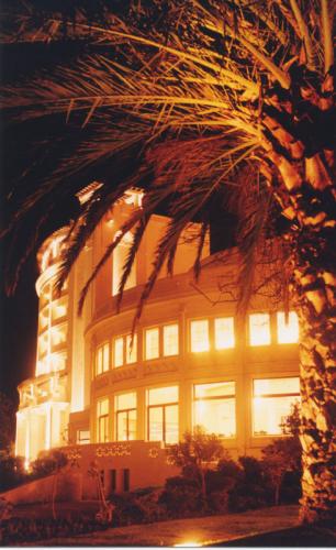 Fotos mas valoradas » Foto de Rodrigo Moya - Galería: Via del Mar Nocturno - Fotografía: casino