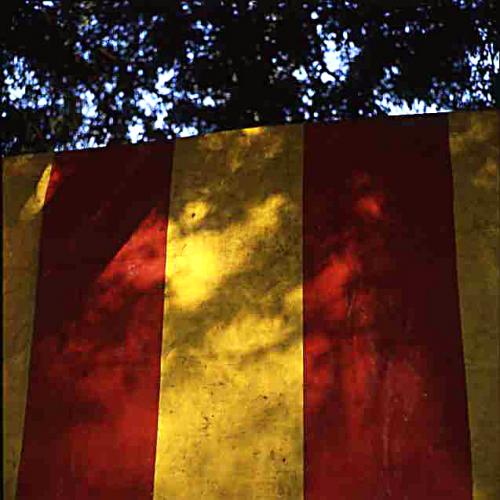 Fotos menos valoradas » Foto de Aguinaco Stock - Galería: Rolleiflex 2.8F - Fotografía: Sombra y lona