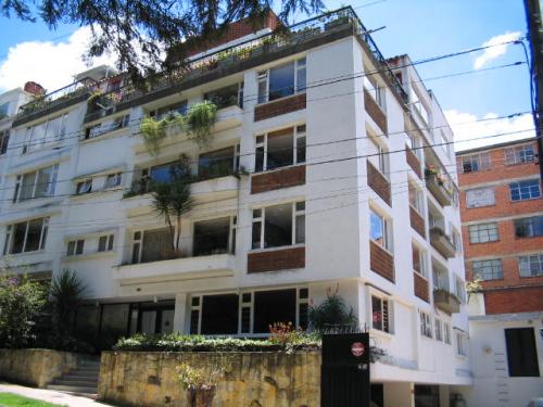 Fotografías mas votadas » Autor: Sin Nombre - Galería: BONNI - M - Fotografía: BOGOT...NI SANTA 