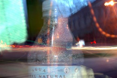 Fotografías mas votadas » Autor: Busca2 - Galería: En la Noche - Fotografía: La Botella