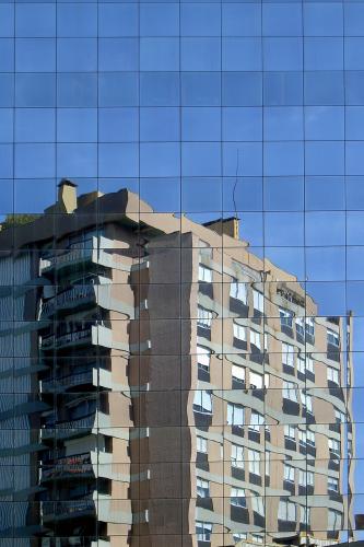 Fotos menos valoradas » Foto de  - Galería: Selecciones del autor - Fotografía: Reflexo da Cidade 