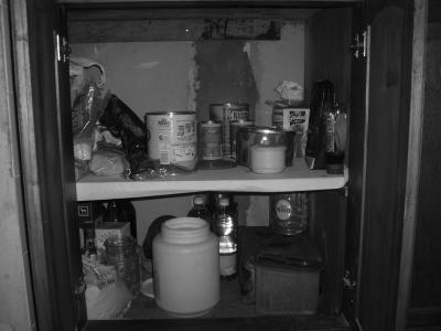 Fotos mas valoradas » Foto de CARLOSV - Galería: MI CASA - Fotografía: MI POBRE ALACENA