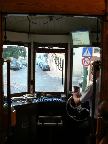 Fotos menos valoradas &raquo; Foto de Velluter - Galer&iacute;a: Ensayos II - Fotograf&iacute;a: Tranvia Lisboa