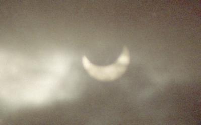 Fotos menos valoradas » Foto de STCPHOTO - Galería: Eclipse 3 de Octubre de 2005 desde Mlaga - Fotografía: 5. Eclipse ... 