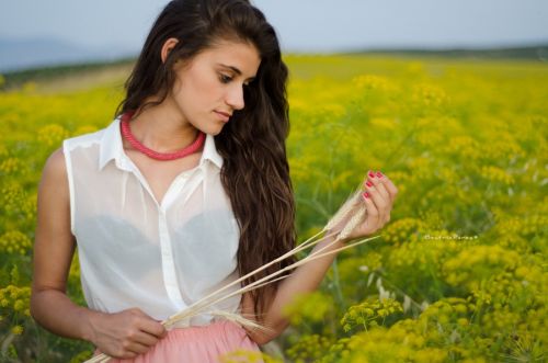 Fotografías menos votadas » Autor: El Divn Azul - Galería: retrato - Fotografía: Sesion Elena